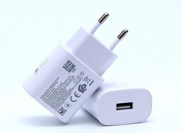 Incarcator retea, incarcare rapida Adaptive Fast Charging